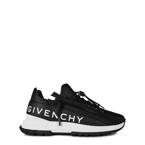 givenchy trainers men.